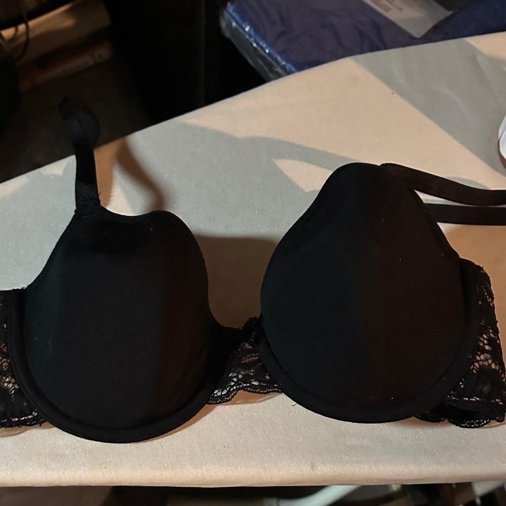 Wacoal black lace 34c